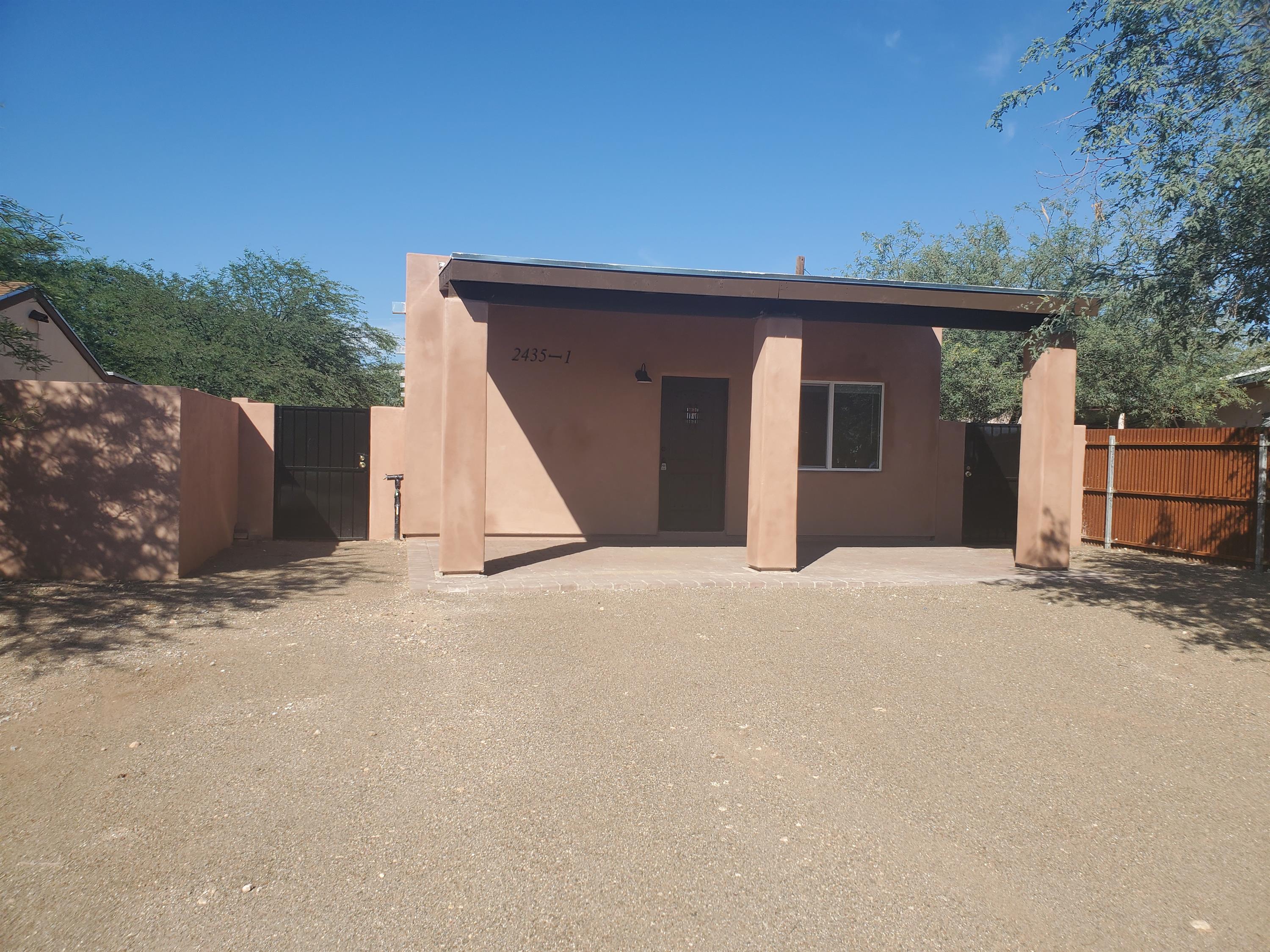 2435 North Santa Rita Avenue - 1